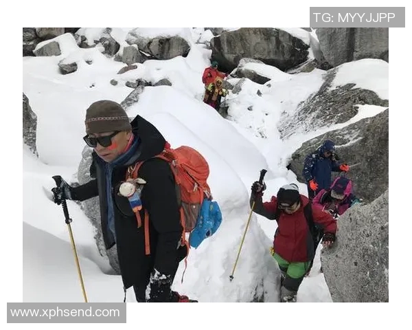 羽毛球的追梦旅程：黄军与运动人生的深度对话